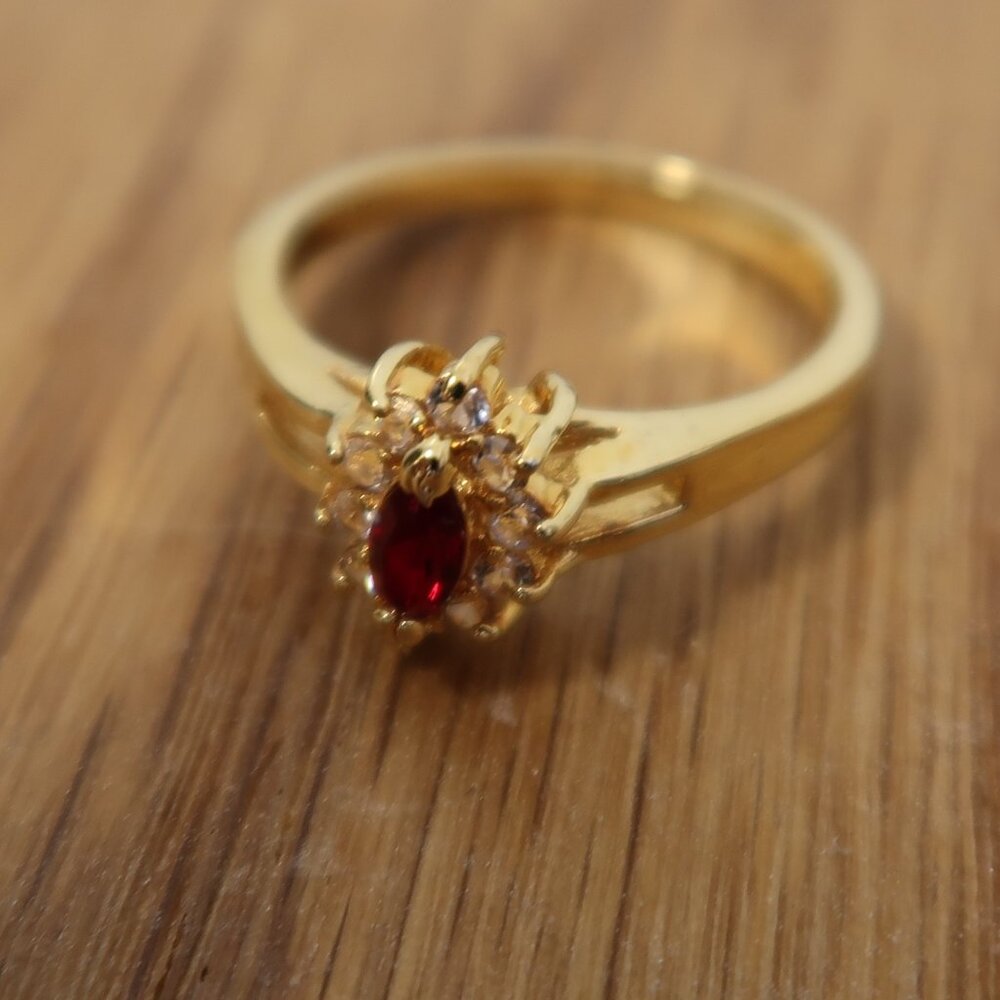 Dramatic Gold Tone Red Center Statement Ring White Accents Size 9.5 Unisex Biker